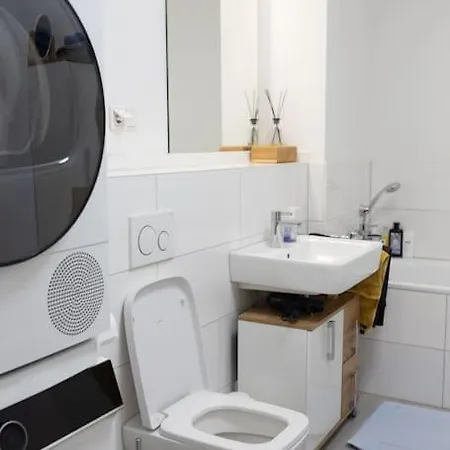 Apartmán Luxus-wohnung, 2 Terrassen, Zentral, Parkplatz
