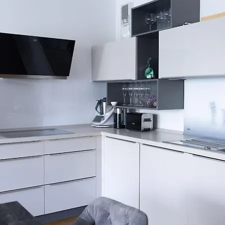 Apartmán Luxus-wohnung, 2 Terrassen, Zentral, Parkplatz *
