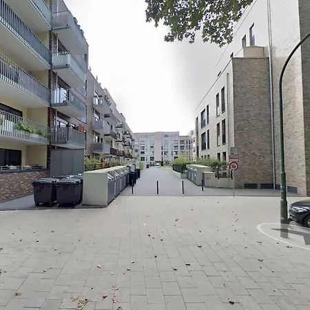 Luxus-wohnung, 2 Terrassen, Zentral, Parkplatz *