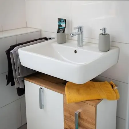 Luxus-wohnung, 2 Terrassen, Zentral, Parkplatz Apartmán *